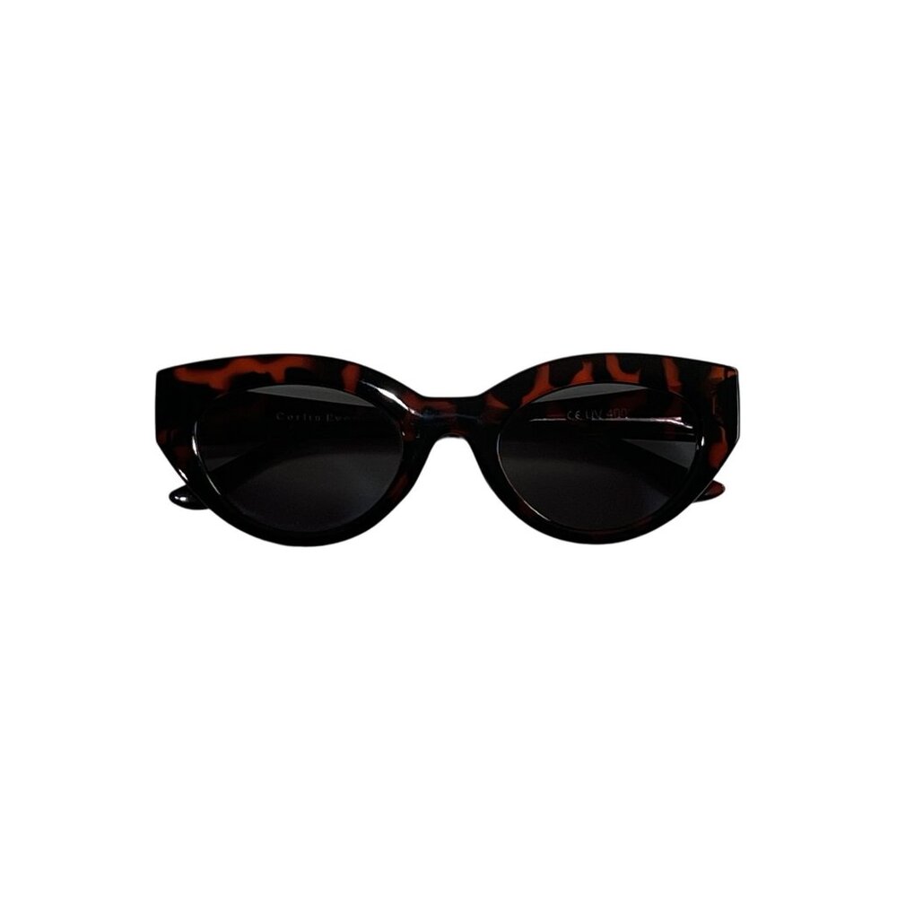 Corlin Tortoiseshell Cat Eye Sunglasses - Dark Lens
